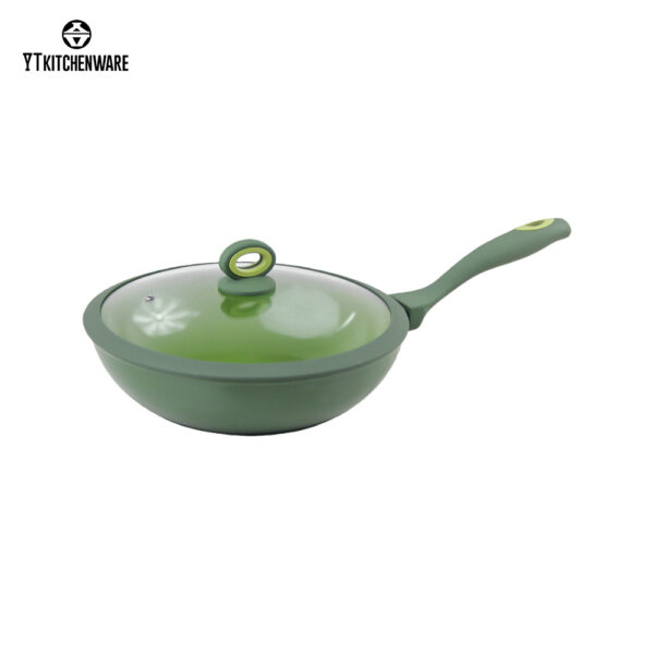 _MG_2831_美图抠图10-15-2025 Hot Deal! Factory Direct Green Forged Non-Stick Aluminum Cookware Set,Elegant & Easy Clean