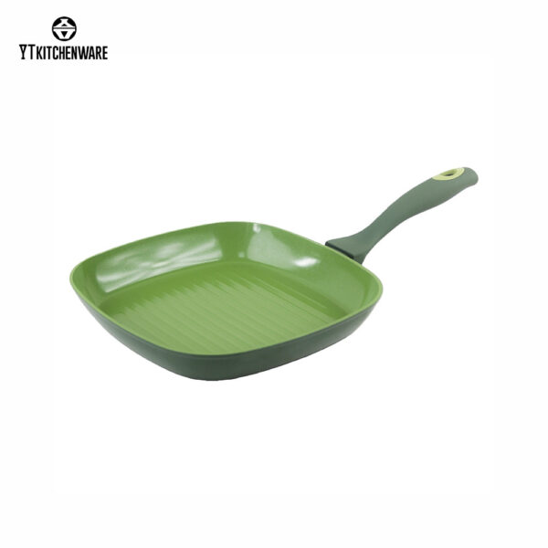 _MG_2850_美图抠图10-15-2025 Hot Deal! Factory Direct Green Forged Non-Stick Aluminum Cookware Set,Elegant & Easy Clean