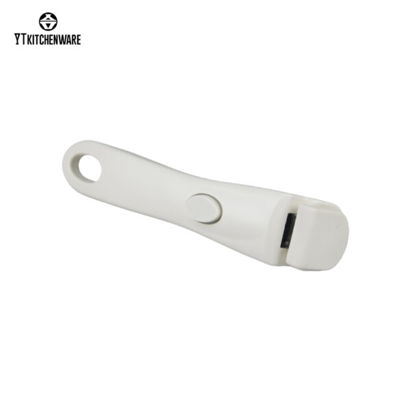 _MG_3041_美图抠图10-15-2025 Factory Direct Sale Low Casserole with Detachable Handle——Sleek & Functional,Suitable for Placing in Your Kitchen